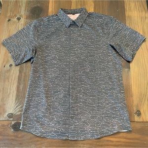 Lululemon Men's Button Down T-Shirt (Size L) - Gray/Pink Patterned
